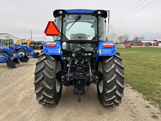 Image of New Holland PowerStar 110 equipment image 3