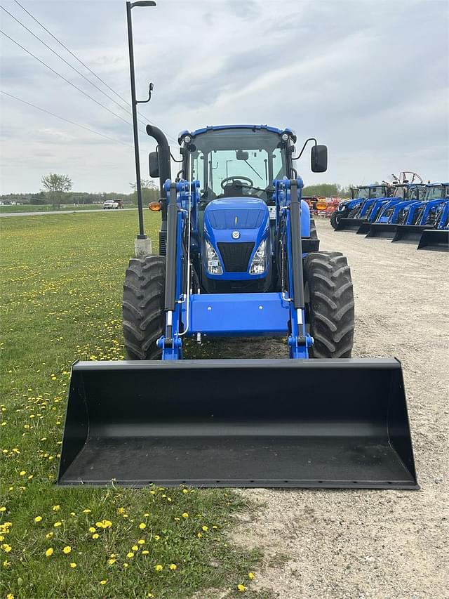 Image of New Holland PowerStar 120 equipment image 2