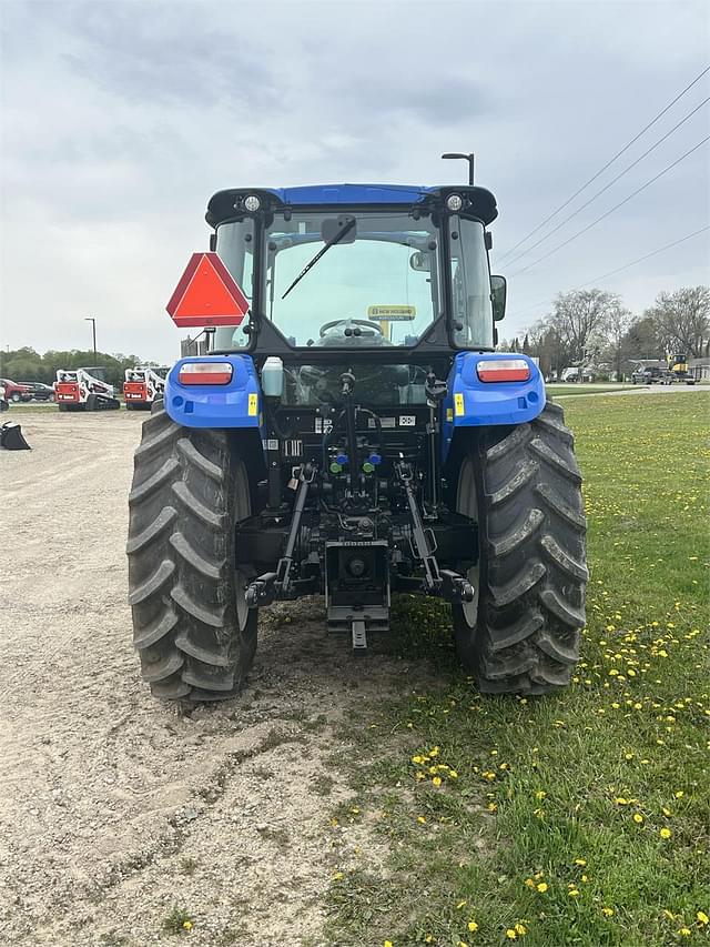 Image of New Holland PowerStar 120 equipment image 3