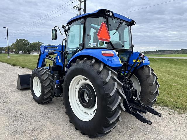 Image of New Holland PowerStar 120 equipment image 2