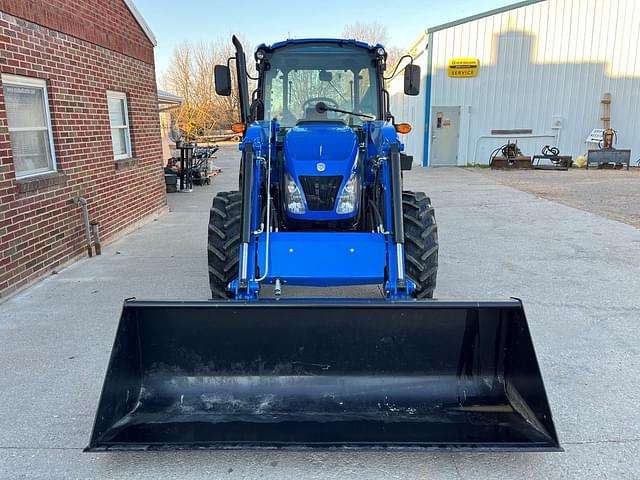 Image of New Holland PowerStar 75 equipment image 2