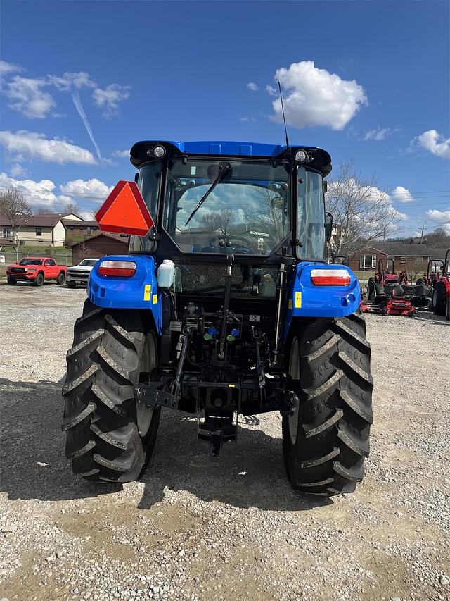 Image of New Holland PowerStar 75 equipment image 3