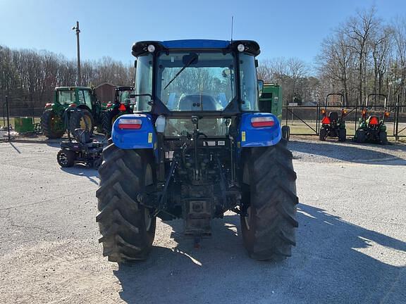 Image of New Holland PowerStar 90 equipment image 2
