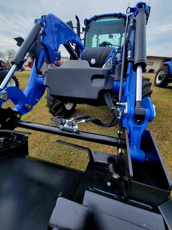 Image of New Holland PowerStar 110 equipment image 3