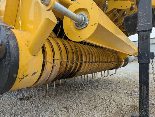 Image of New Holland RB460 equipment image 1