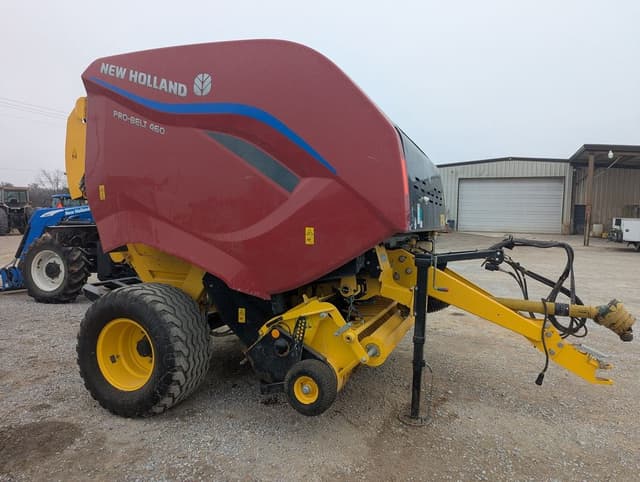 Image of New Holland RB460 equipment image 4