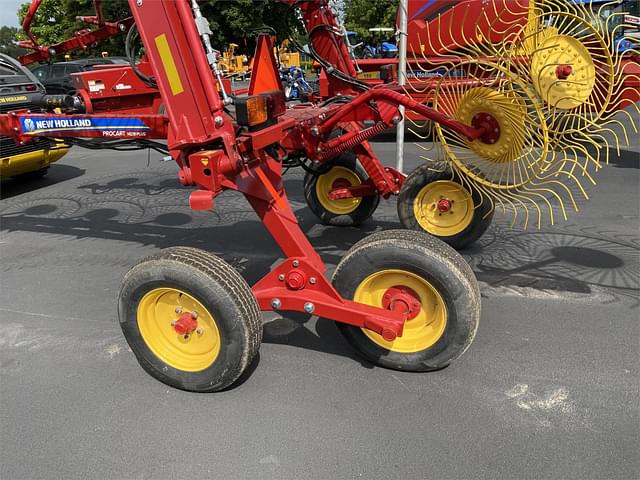 Image of New Holland ProCart 1428P equipment image 4