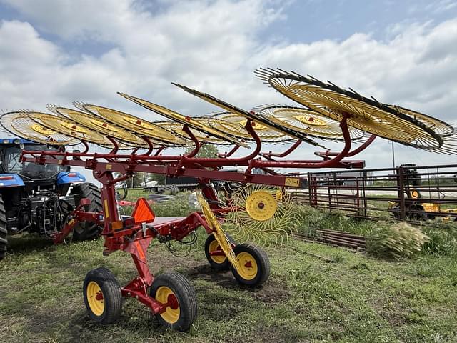 Image of New Holland ProCart 1428P equipment image 4