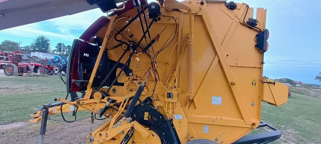 Image of New Holland RB460 Primary image