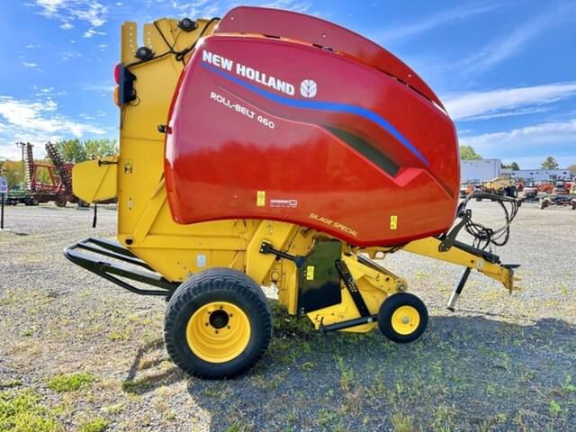 Image of New Holland RB460 equipment image 3