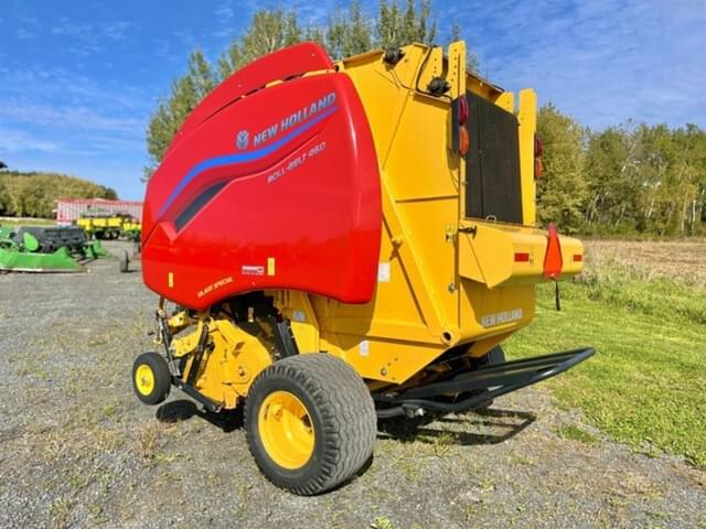 Image of New Holland RB460 equipment image 4