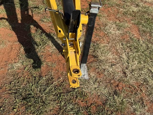 Image of New Holland RB460 equipment image 4
