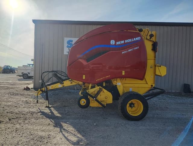 Image of New Holland RB560 Specialty Crop equipment image 1