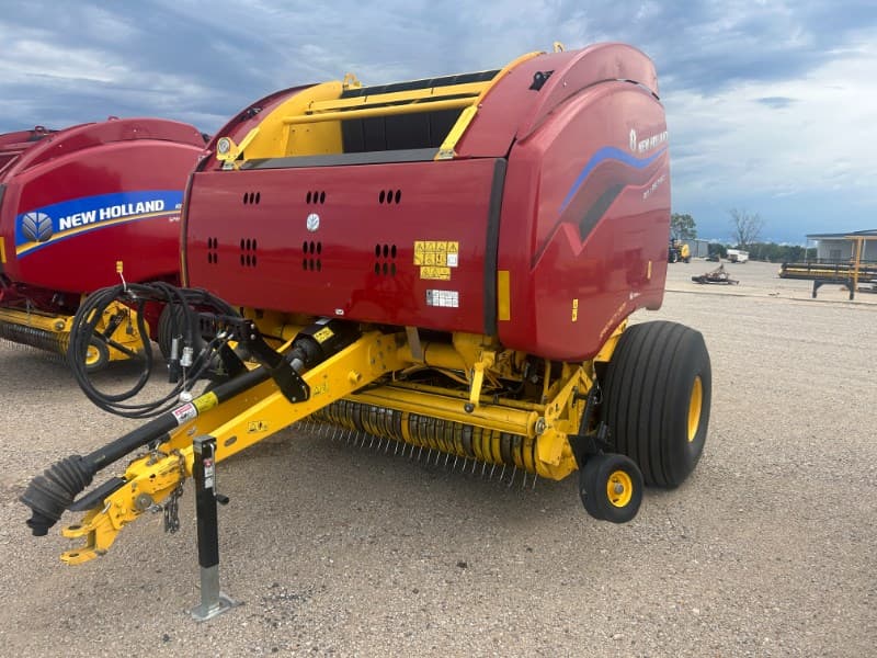 Image of New Holland RB560 Primary image
