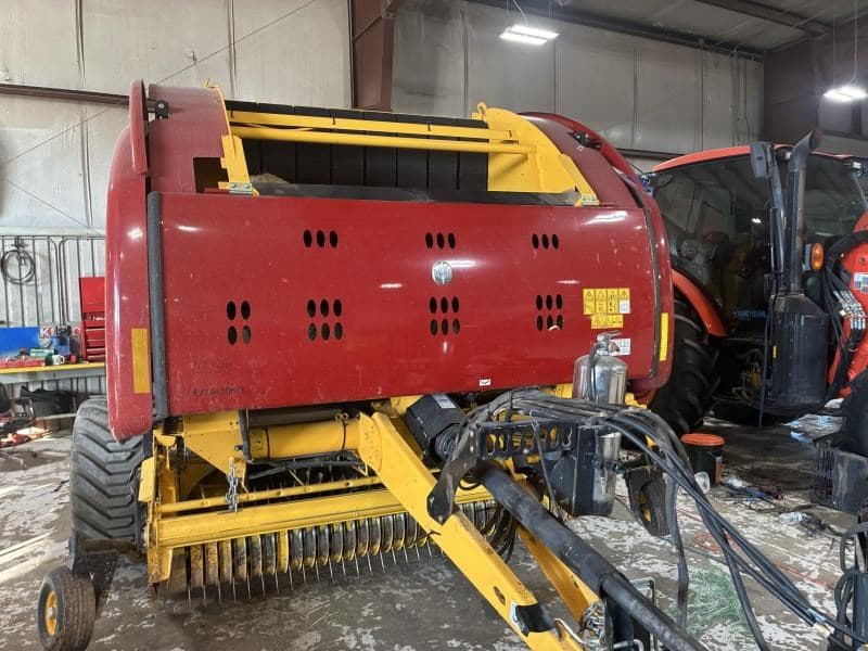 Image of New Holland RB560 Specialty Crop Xtra Image 1