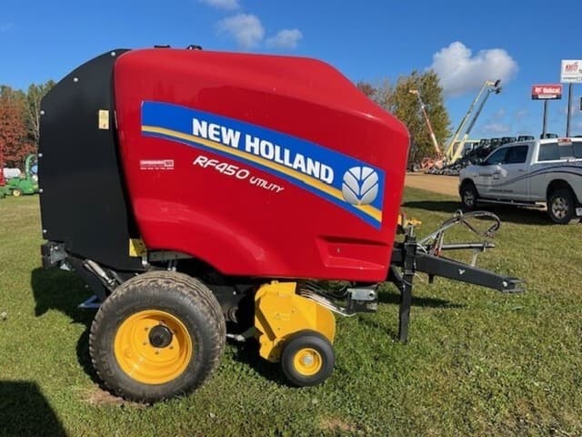 Image of New Holland RF450 Utility equipment image 1