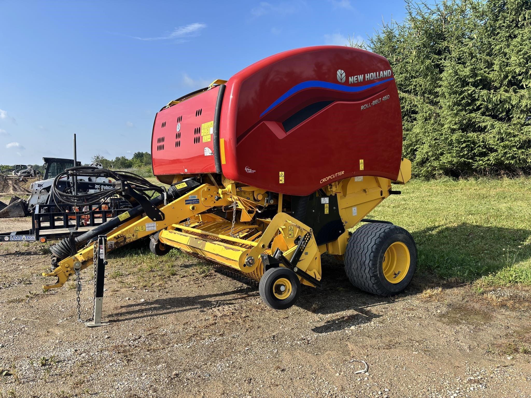2023 New Holland RB450 Equipment Image0