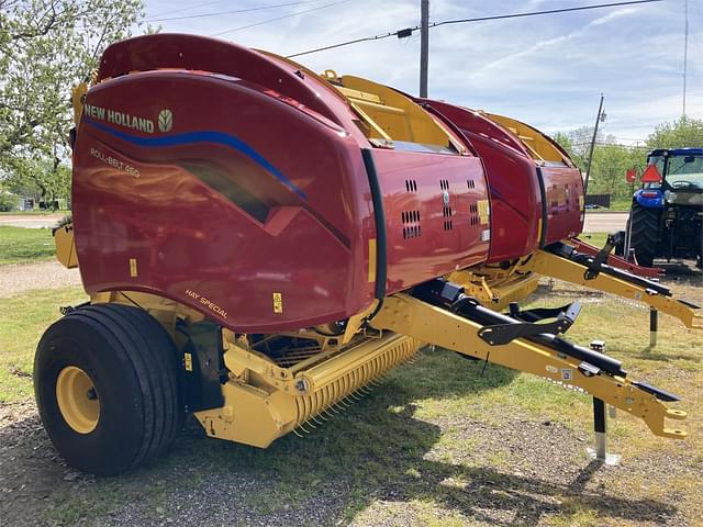 Image of New Holland RB460 Hay Special equipment image 2