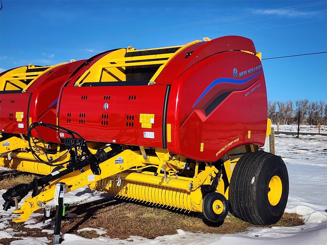 Image of New Holland RB560 Specialty Crop Plus Image 0