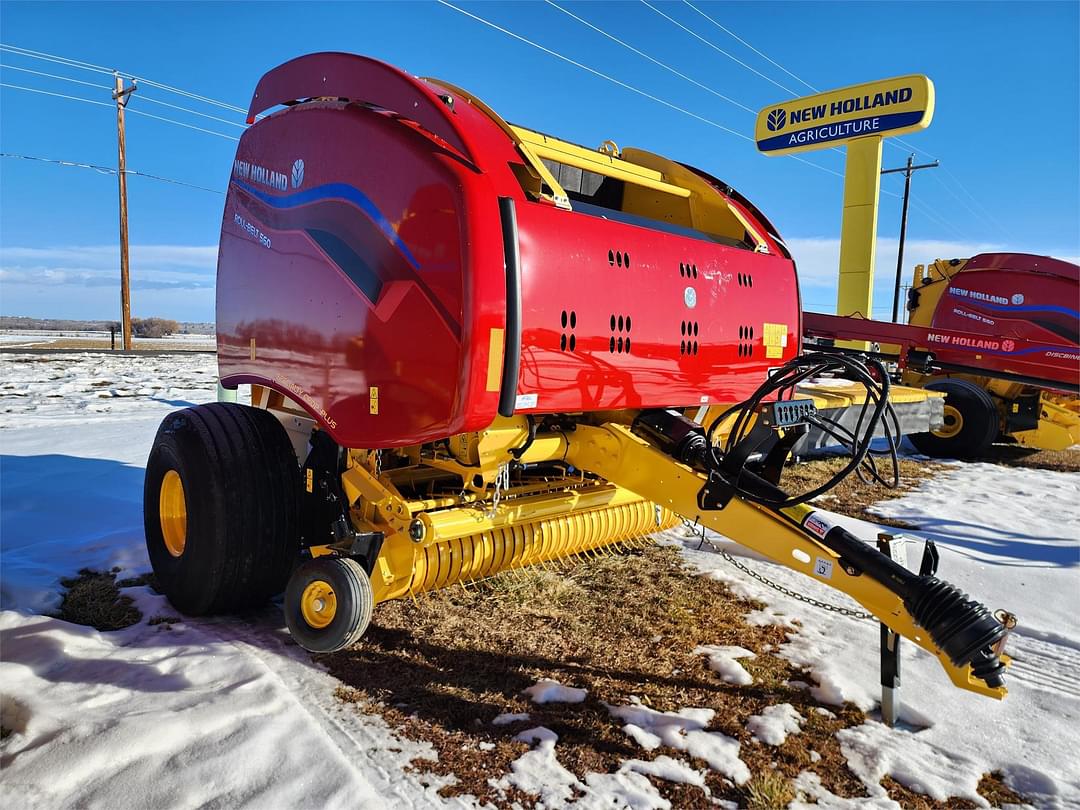 Image of New Holland RB560 Specialty Crop Plus Image 1