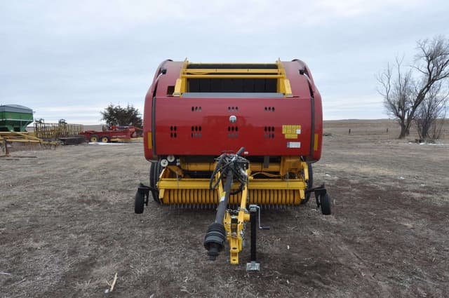 Image of New Holland RB560 equipment image 1