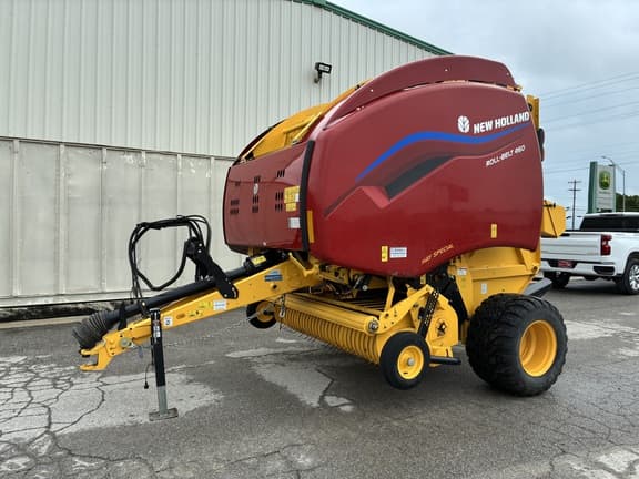 Image of New Holland RB460 Hay Special equipment image 2