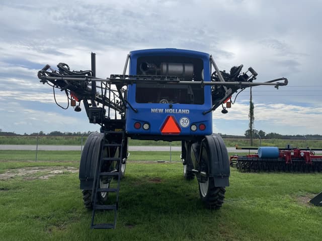 Image of New Holland SP310F equipment image 2