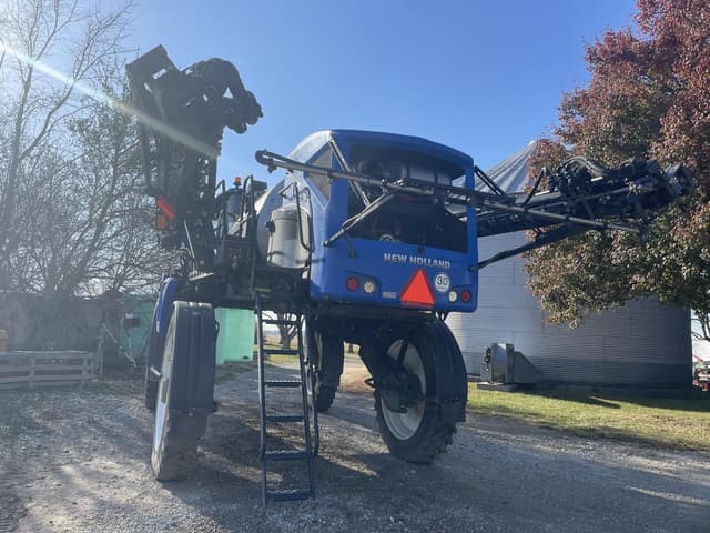 Image of New Holland SP310F equipment image 1