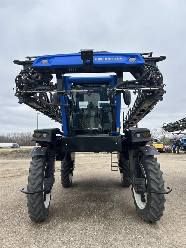 Image of New Holland SP.410F equipment image 4