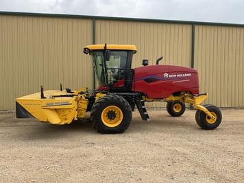 Main image New Holland Speedrower 220 Plus
