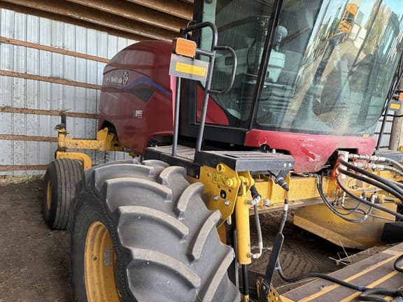 Image of New Holland Speedrower 260 equipment image 4