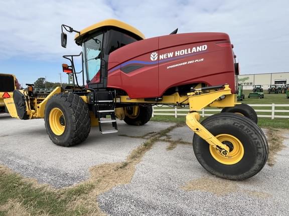 Image of New Holland Speedrower 260 Plus equipment image 2