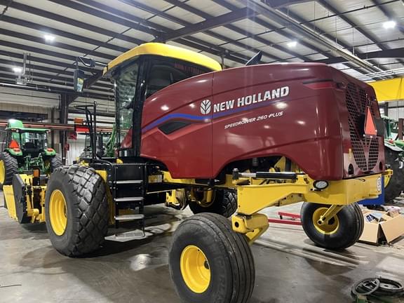Image of New Holland Speedrower 260 Plus equipment image 2