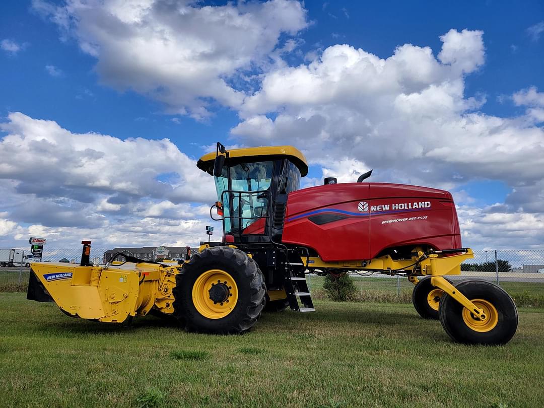 Image of New Holland Speedrower 260 Plus Image 1