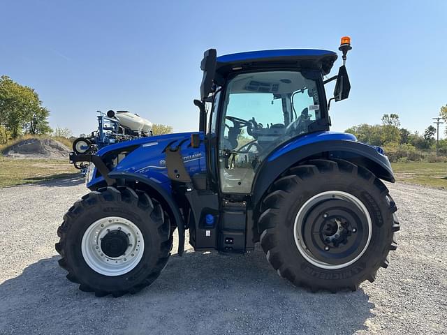 Image of New Holland T5.140 equipment image 1