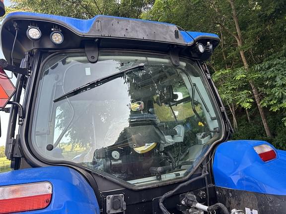 Image of New Holland T5.140 equipment image 3