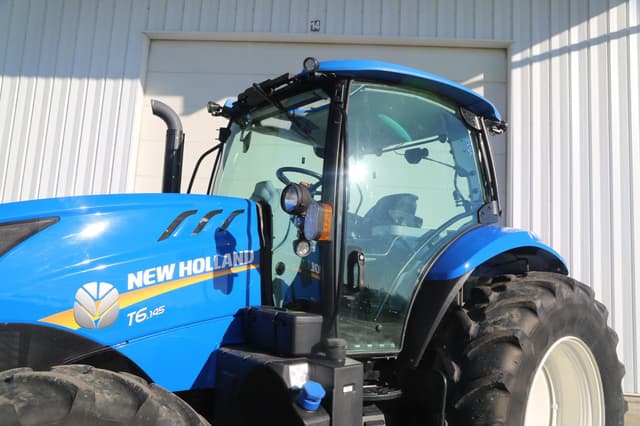 Image of New Holland T6.145 equipment image 2