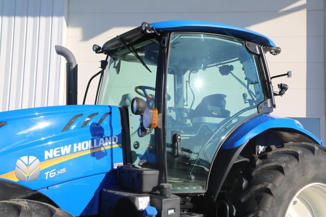 Image of New Holland T6.145 equipment image 2