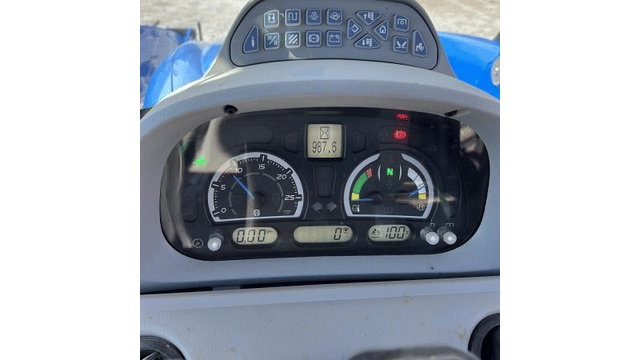 Image of New Holland T6.145 equipment image 4