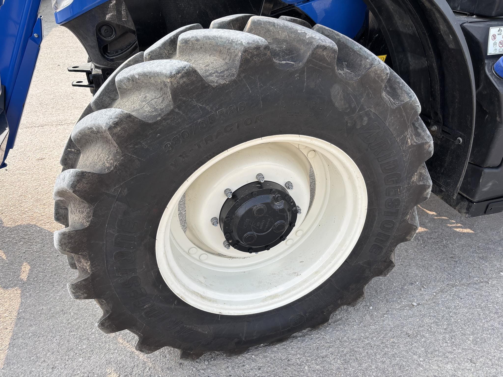 2023 New Holland T6.160 Equipment Image0