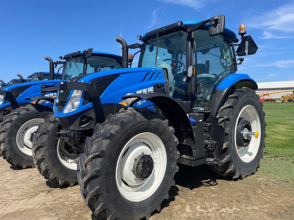 2023 New Holland T6.175 Equipment Image0