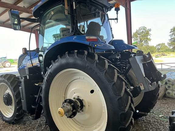 Image of New Holland T7.210 equipment image 4