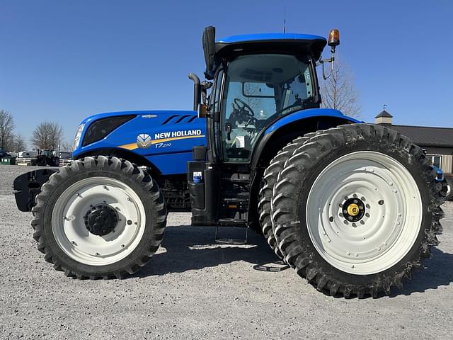 Image of New Holland T7.270 equipment image 2