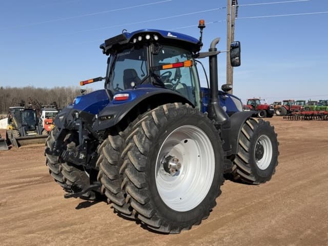 Image of New Holland T7.315HD equipment image 4