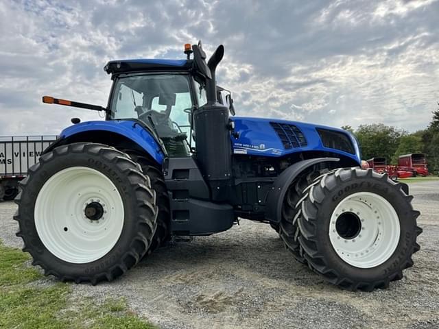 Image of New Holland T8.320 equipment image 3