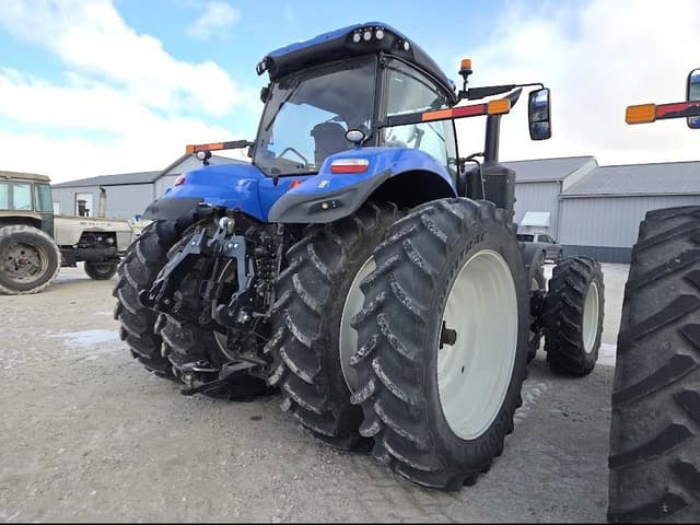 Image of New Holland T8.350 equipment image 3