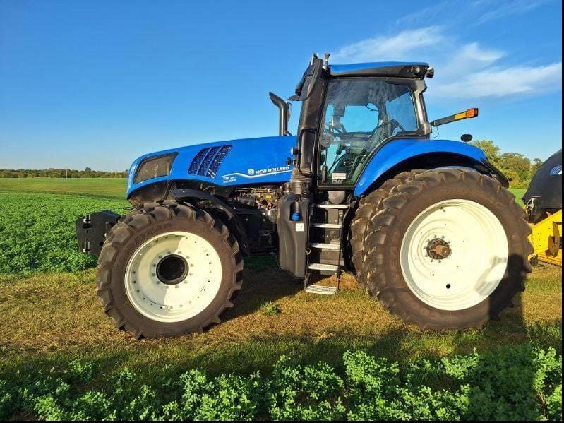 2023 New Holland T8.350 Equipment Image0