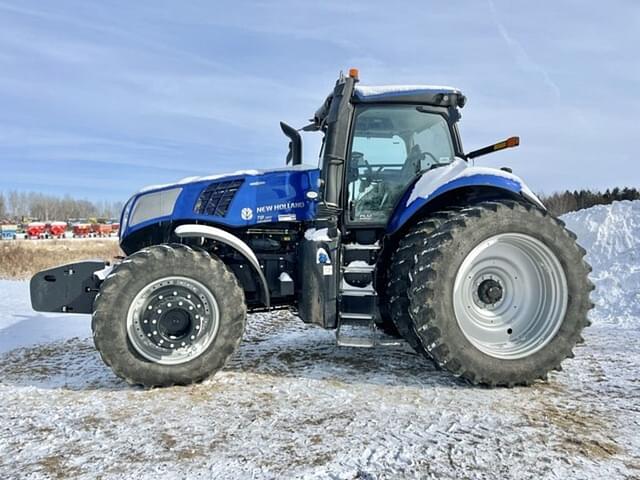 Image of New Holland T8.350 equipment image 2