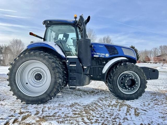 Image of New Holland T8.350 equipment image 3