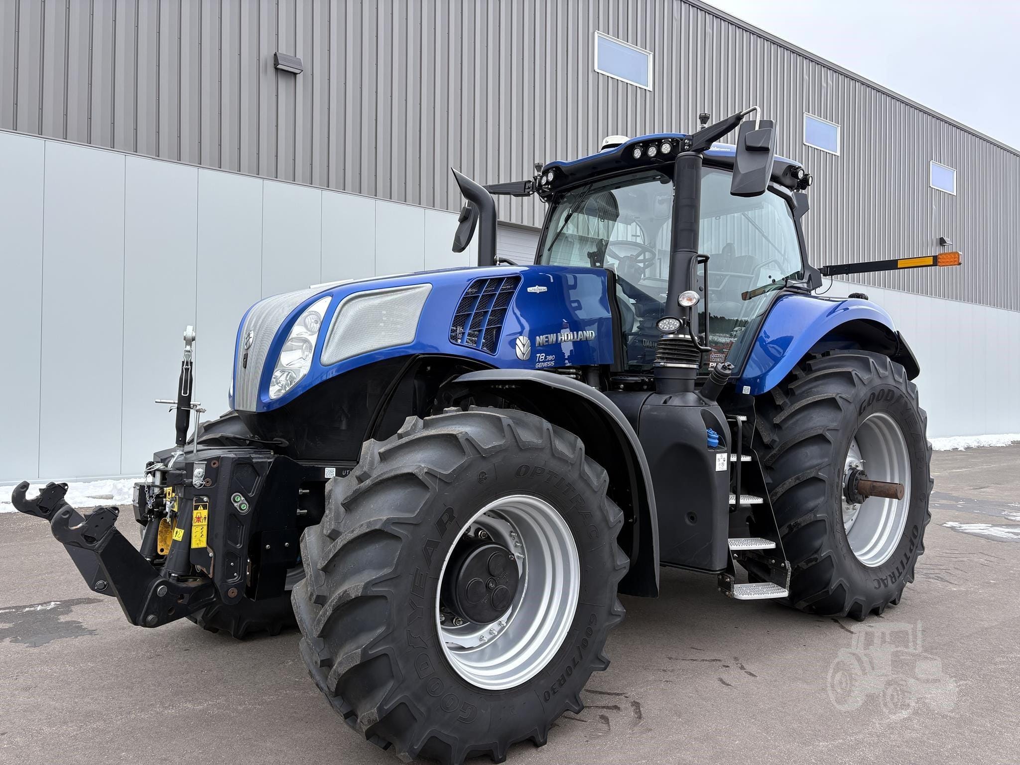 2023 New Holland T8.380 Equipment Image0